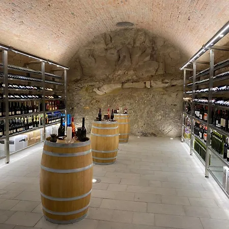 Kekmadaras Vendeghaz Affittacamere Tihany