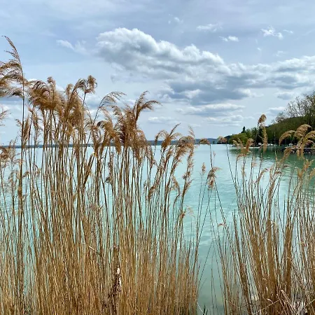 Kekmadaras Vendeghaz Affittacamere 4*